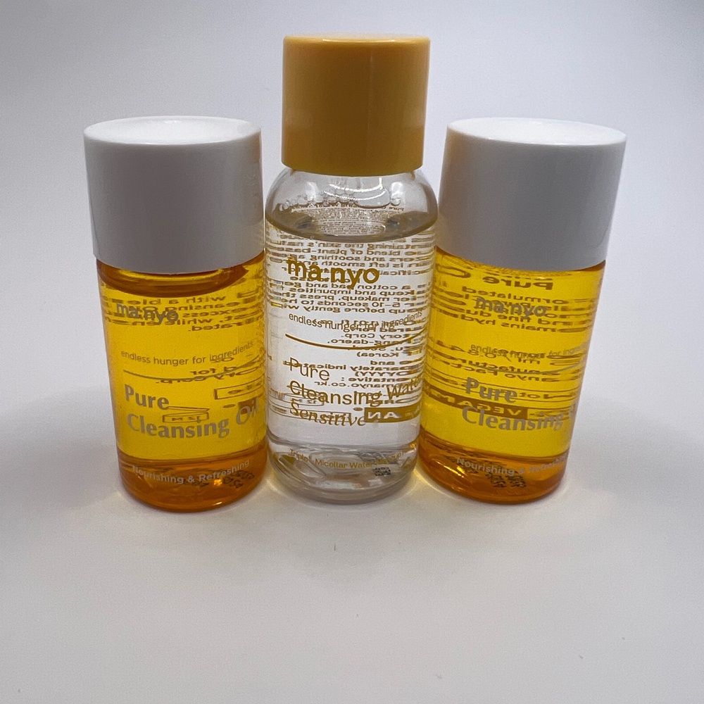 Manyo Cleansing Oil & Water Travel Bundle